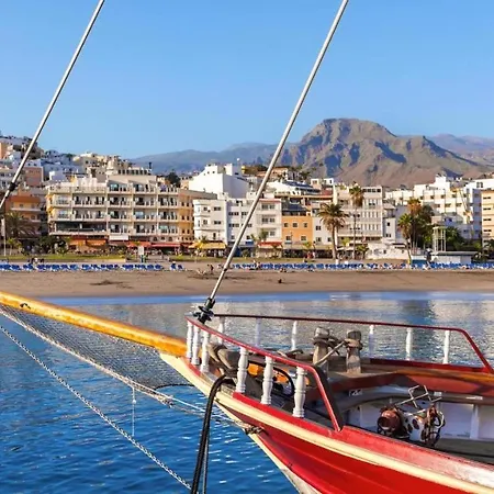 Standard Single Room, Breakfast Including, At 200mt From The In Cristianos *