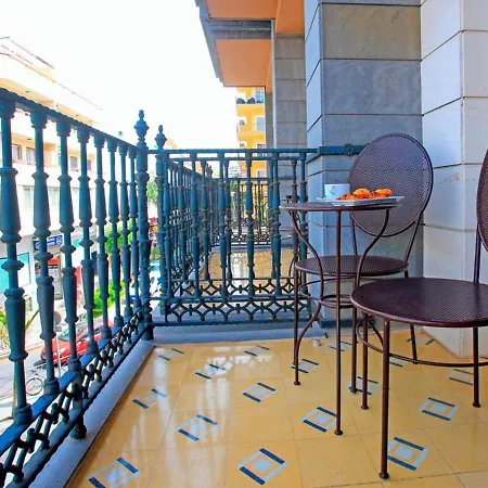 Standard Single Room, Breakfast Including, At 200mt From The In Cristianos Los Cristianos (Tenerife)